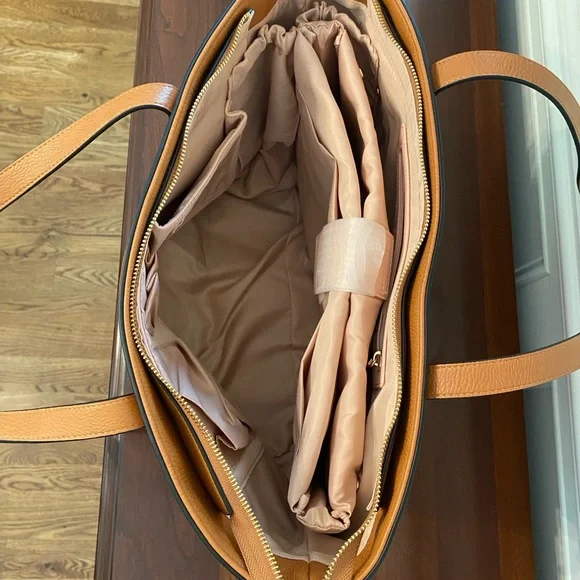 Poppy & Peonies GO-GETTER TOTE COGNAC - Picture 4 of 9